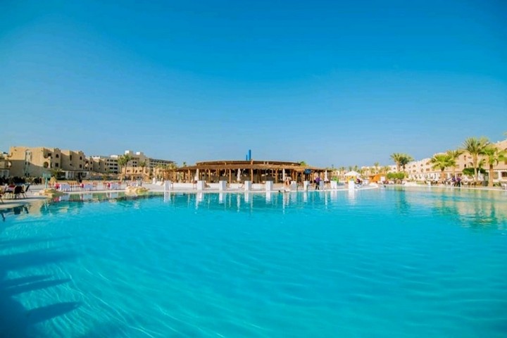 Hurghada - Royal Lagoons 02